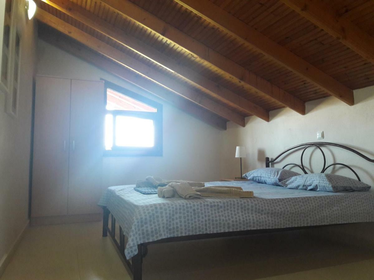 Eleni Appartement Ofrínion