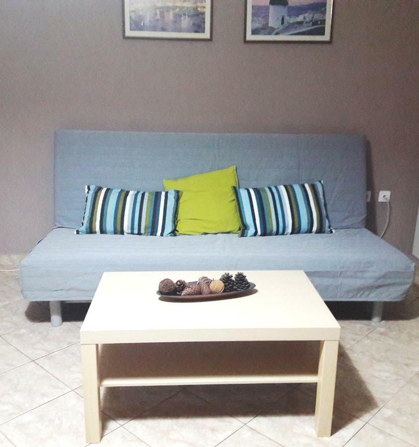 Eleni Appartement *
